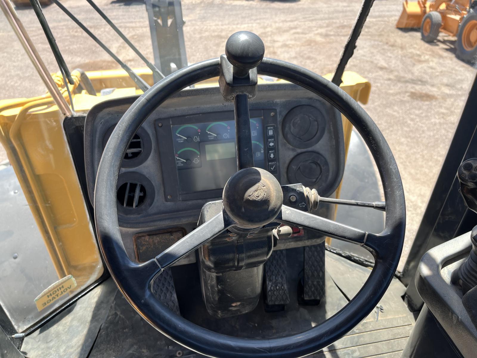 ./imagenes/INVOICE/2019/17009/CARGADOR FRONTAL JOHN DEERE 544J POWERLLEL  (3).JPG